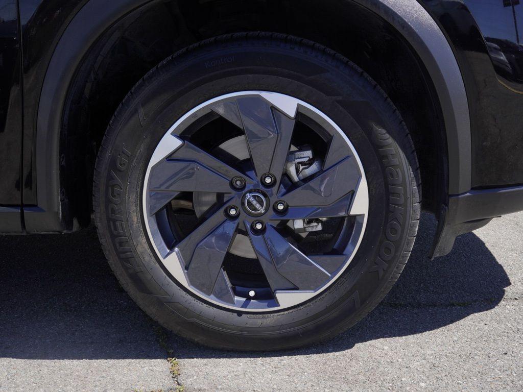 used 2024 Nissan Rogue car, priced at $19,000