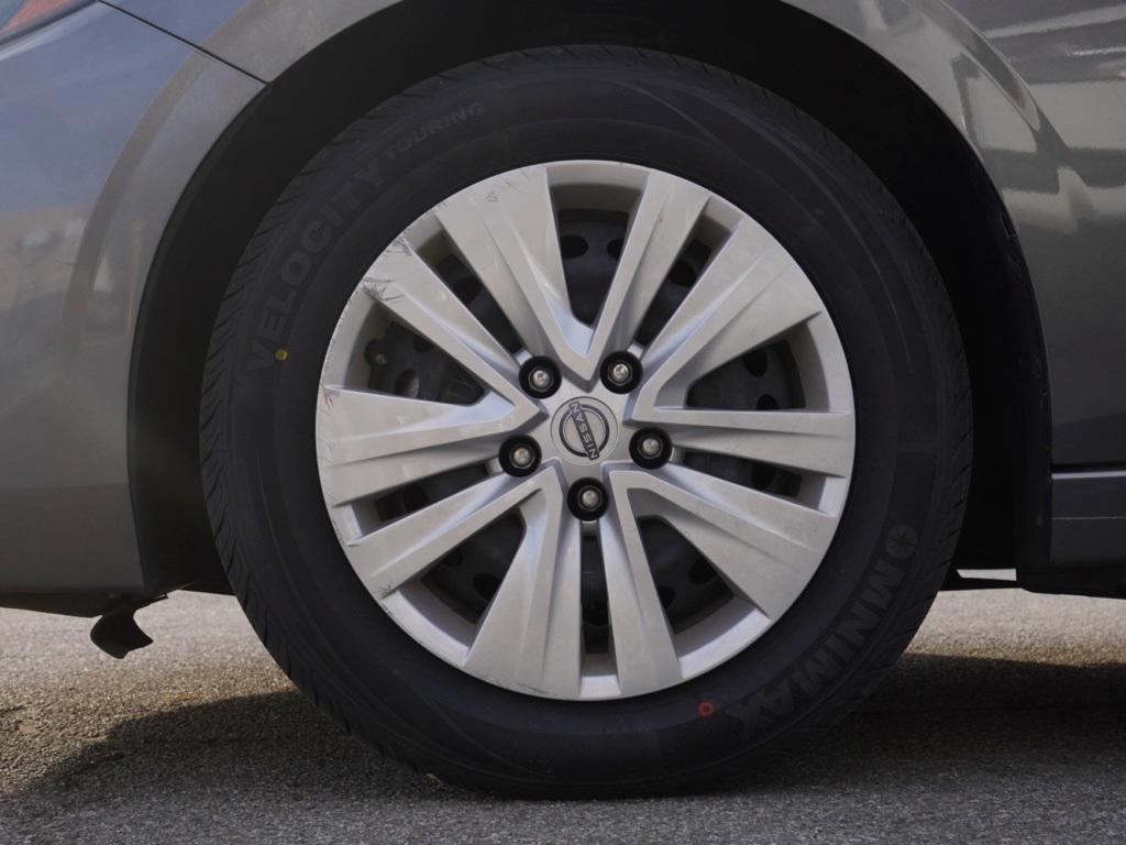 used 2024 Nissan Sentra car, priced at $15,544