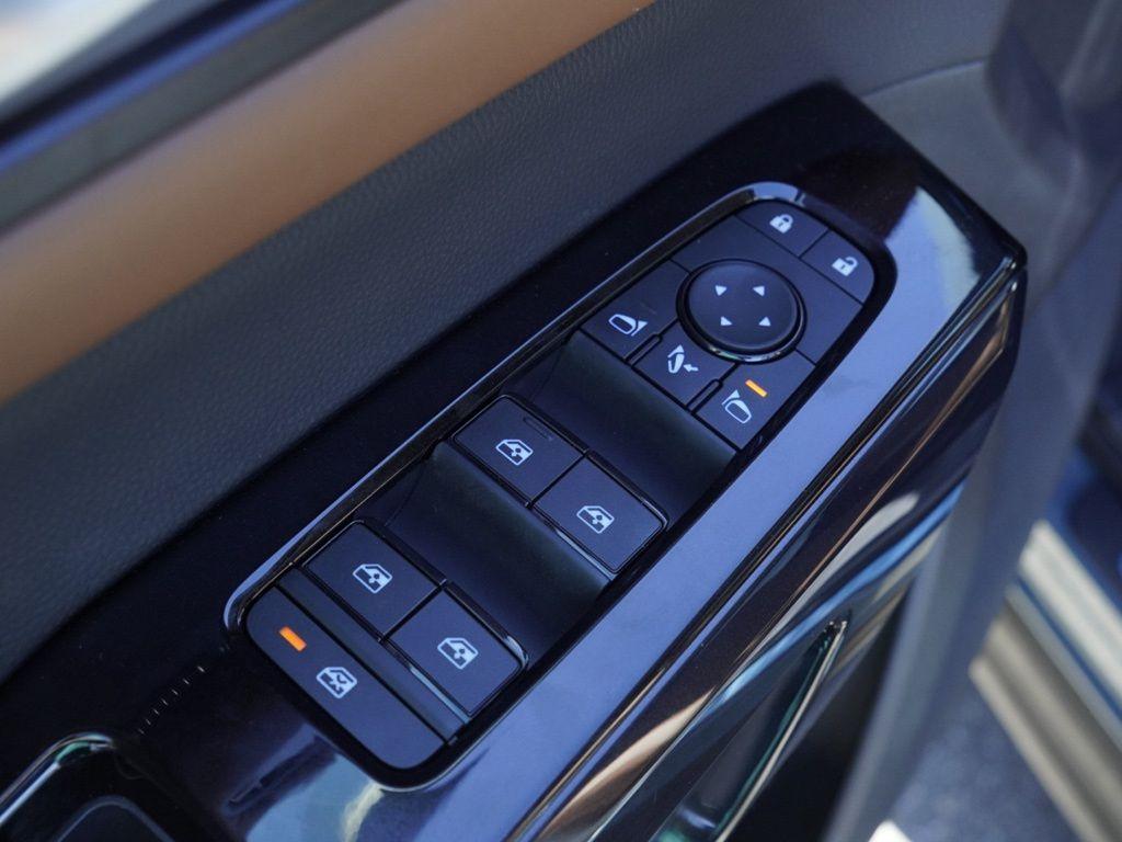 new 2026 Nissan Pathfinder car, priced at $50,260