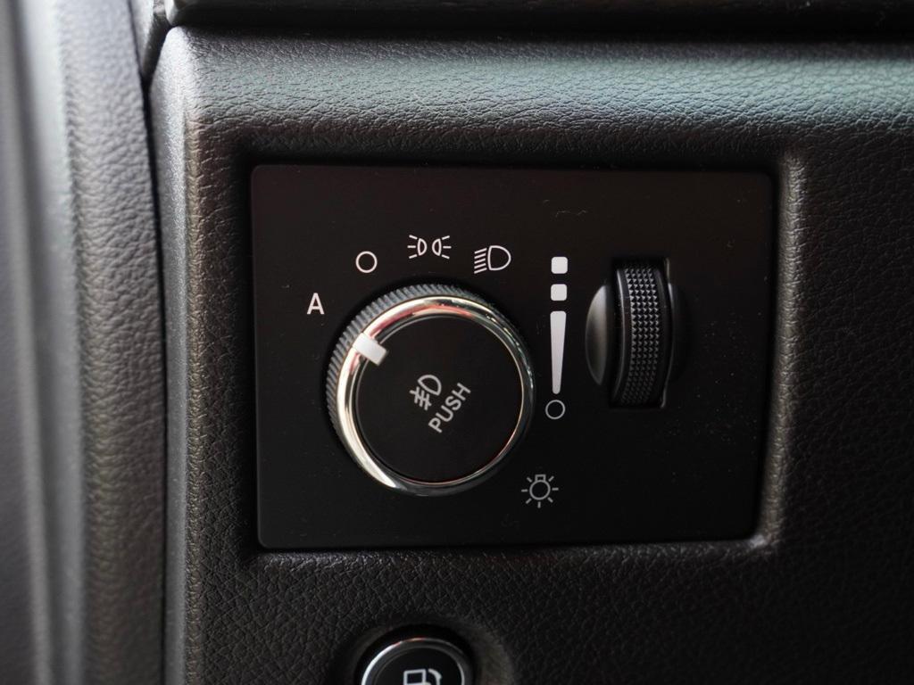 used 2018 Jeep Grand Cherokee car, priced at $15,080