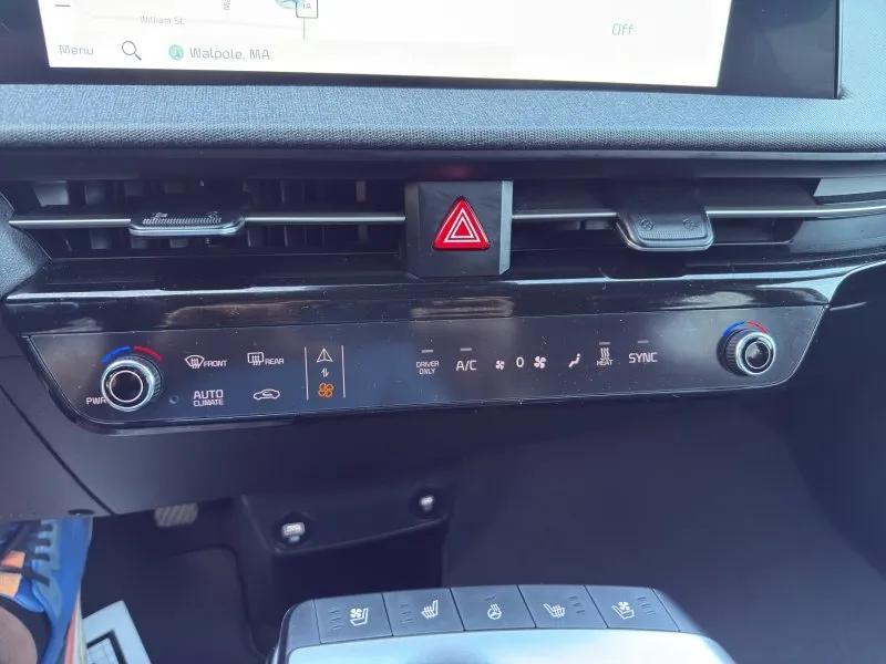 used 2022 Kia EV6 car, priced at $21,995