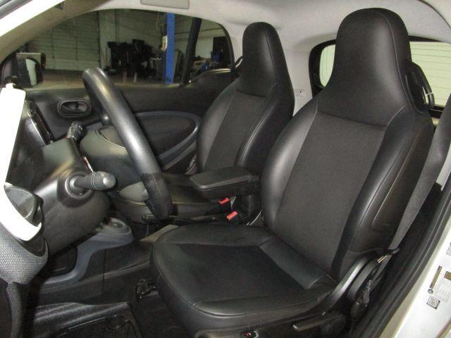 used 2016 smart ForTwo car, priced at $9,995