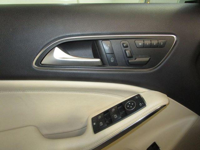 used 2017 Mercedes-Benz GLA 250 car, priced at $11,995