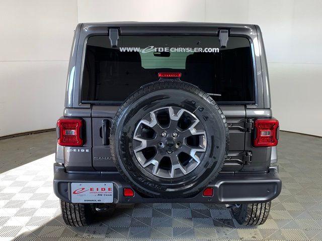 new 2025 Jeep Wrangler car, priced at $48,042