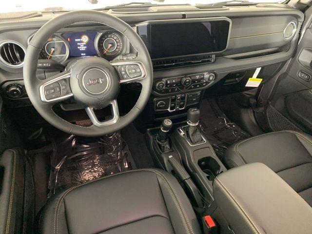 new 2025 Jeep Wrangler car, priced at $48,042