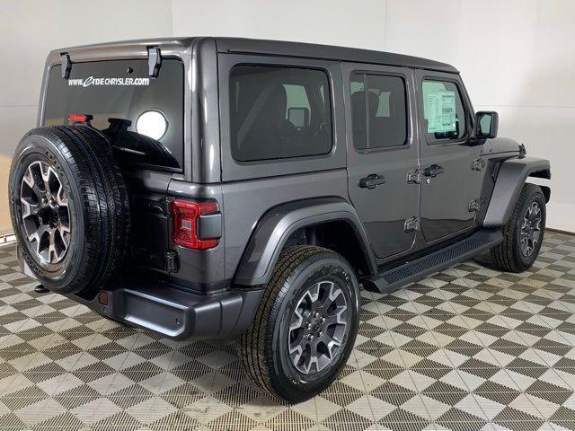 new 2025 Jeep Wrangler car, priced at $48,042