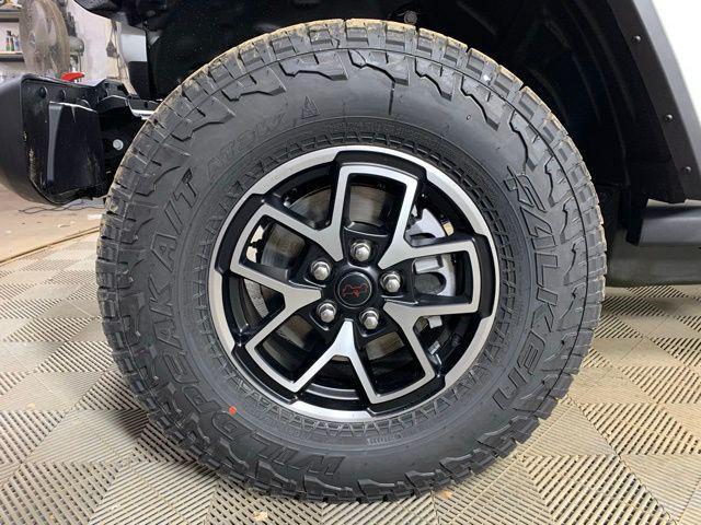 new 2026 Jeep Gladiator car, priced at $50,449