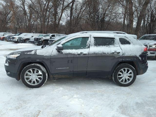 used 2018 Jeep Cherokee car, priced at $17,000