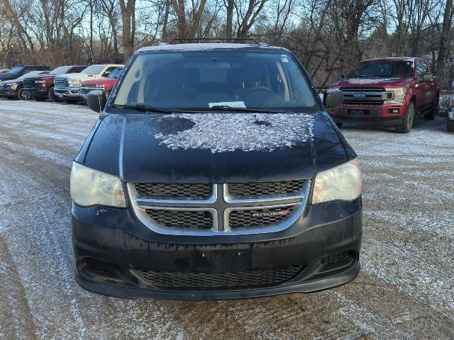 used 2016 Dodge Grand Caravan car, priced at $6,000