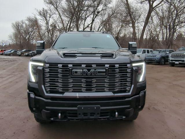 used 2024 GMC Sierra 2500 car, priced at $72,000