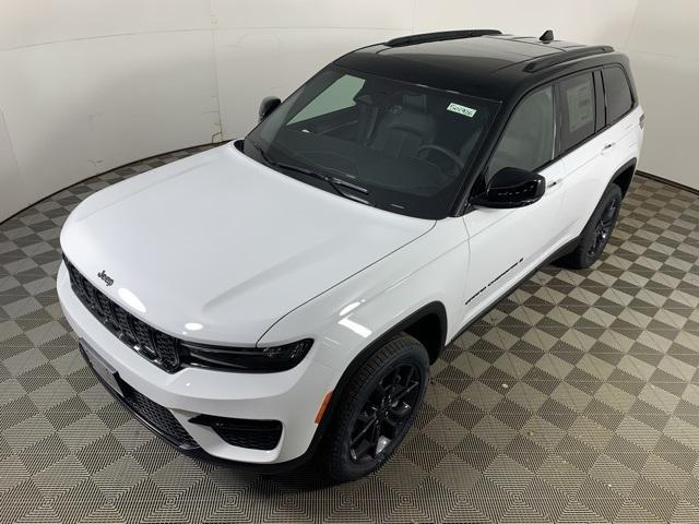 new 2025 Jeep Grand Cherokee car, priced at $47,261
