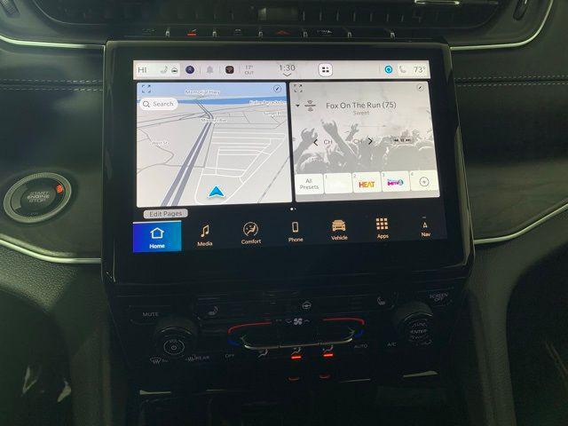 new 2025 Jeep Grand Cherokee car, priced at $44,261