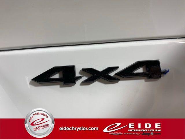 new 2025 Jeep Grand Cherokee car, priced at $47,761