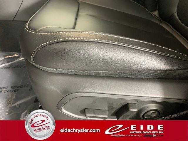 new 2026 Jeep Grand Cherokee car, priced at $37,574