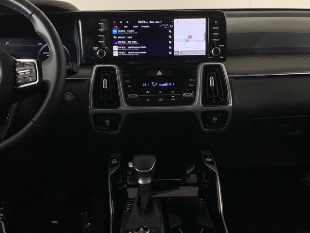 used 2023 Kia Sorento car, priced at $31,000