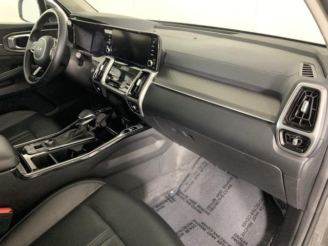 used 2023 Kia Sorento car, priced at $31,000