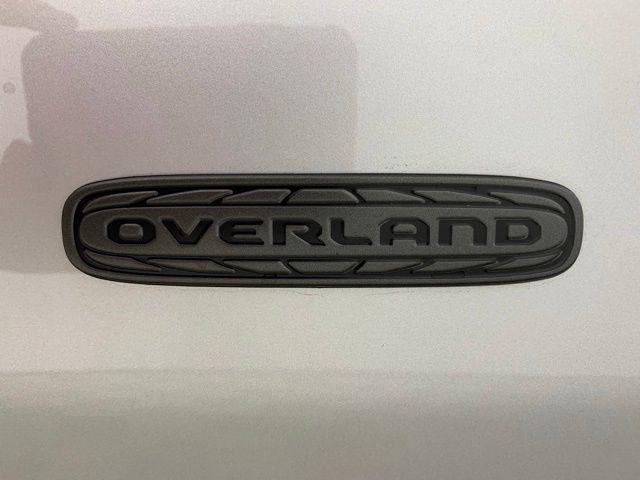 new 2026 Jeep Cherokee car, priced at $44,186