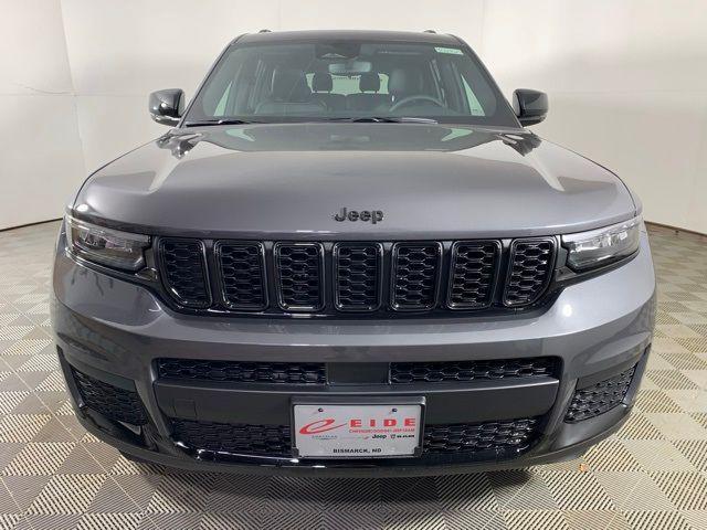 new 2025 Jeep Grand Cherokee L car, priced at $42,890
