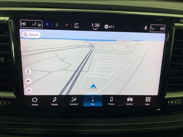 used 2024 Chrysler Pacifica Hybrid car, priced at $27,000