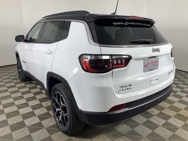 new 2026 Jeep Compass car, priced at $30,862