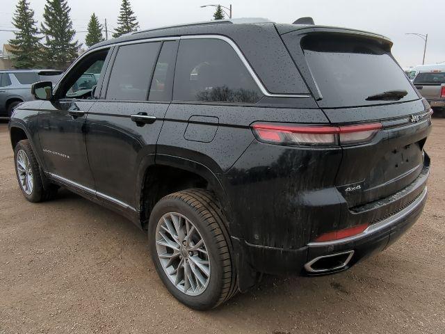 used 2022 Jeep Grand Cherokee car, priced at $38,000