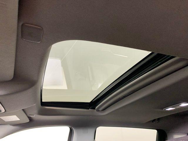 used 2022 GMC Sierra 1500 car, priced at $34,000