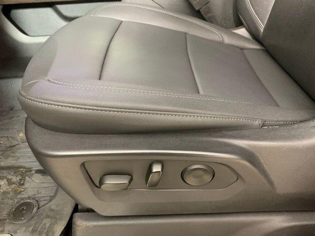 used 2022 GMC Sierra 1500 car, priced at $34,000