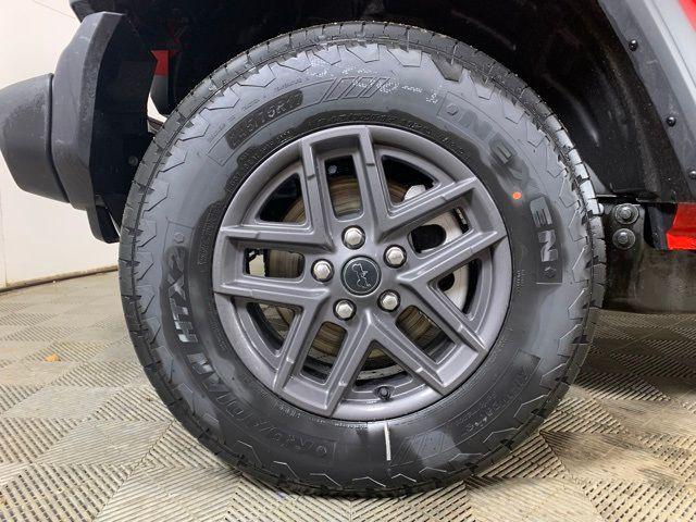 new 2026 Jeep Wrangler car, priced at $41,335