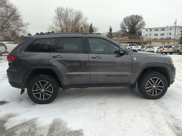 used 2018 Jeep Grand Cherokee car, priced at $18,000