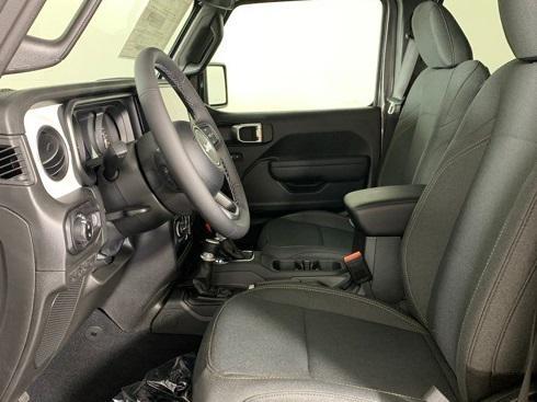 new 2026 Jeep Gladiator car, priced at $45,373