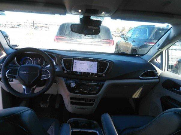 used 2024 Chrysler Pacifica car, priced at $24,500