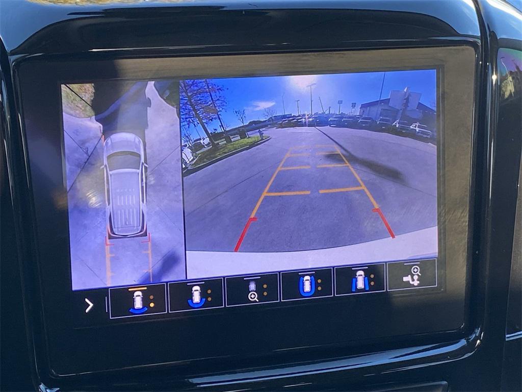 used 2020 Chevrolet Traverse car, priced at $23,500