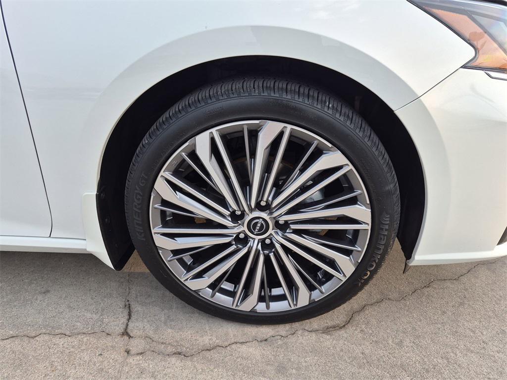 used 2024 Nissan Altima car, priced at $25,000