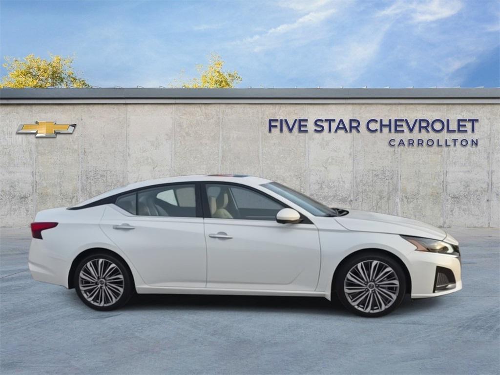 used 2024 Nissan Altima car, priced at $25,000