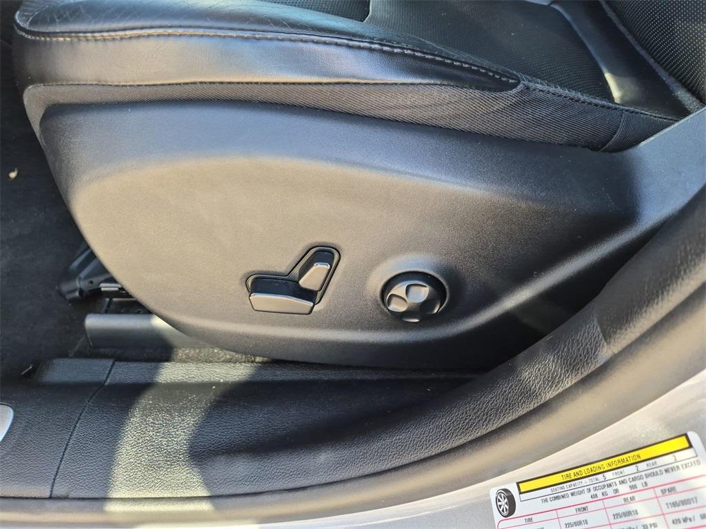 used 2019 Jeep Cherokee car, priced at $15,000