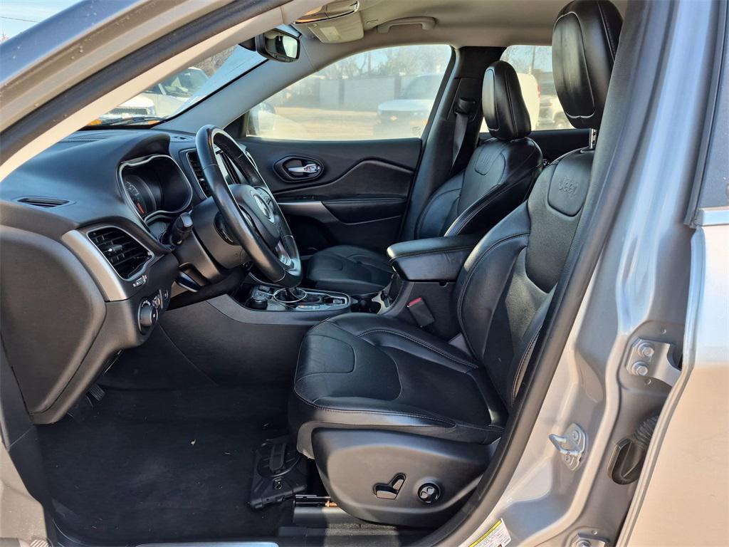 used 2019 Jeep Cherokee car, priced at $15,000