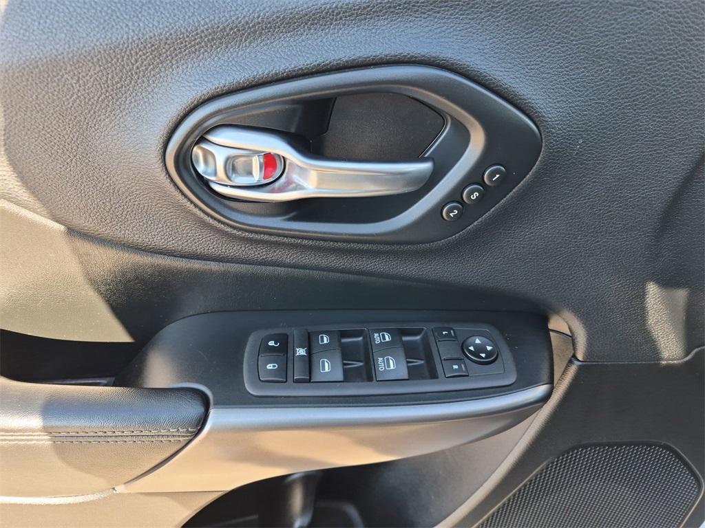 used 2019 Jeep Cherokee car, priced at $15,000