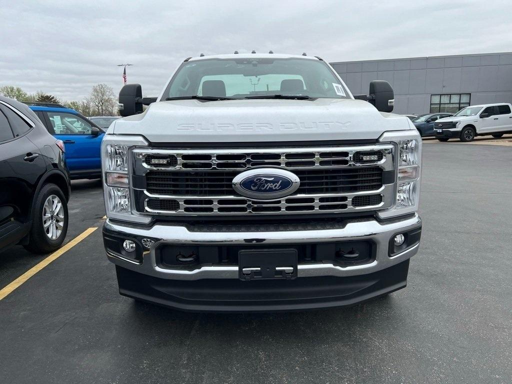 new 2025 Ford F-350 car, priced at $69,990