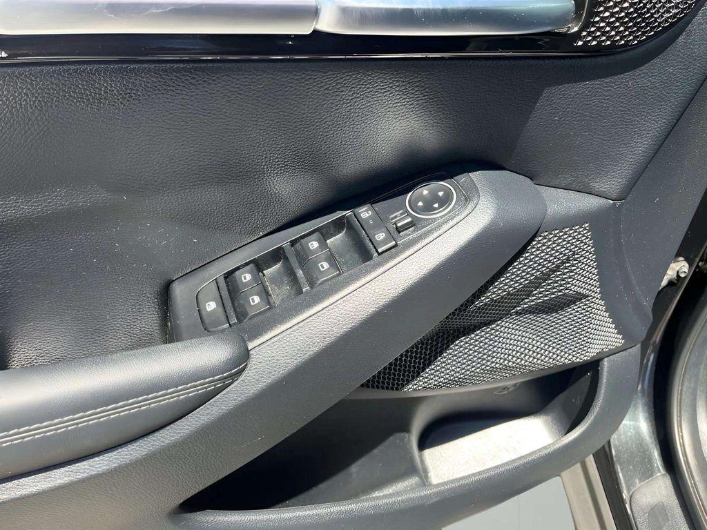used 2024 Kia Seltos car, priced at $24,249