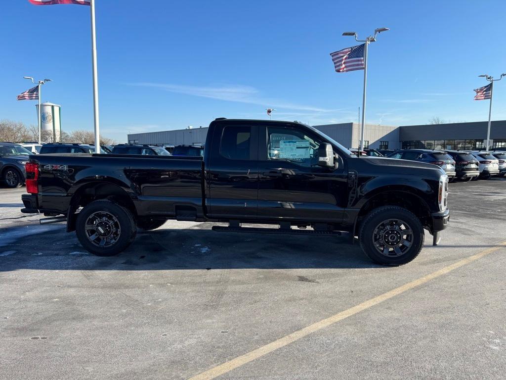new 2025 Ford F-350 car, priced at $55,250
