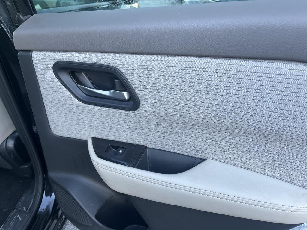 used 2023 Nissan Rogue car, priced at $21,988