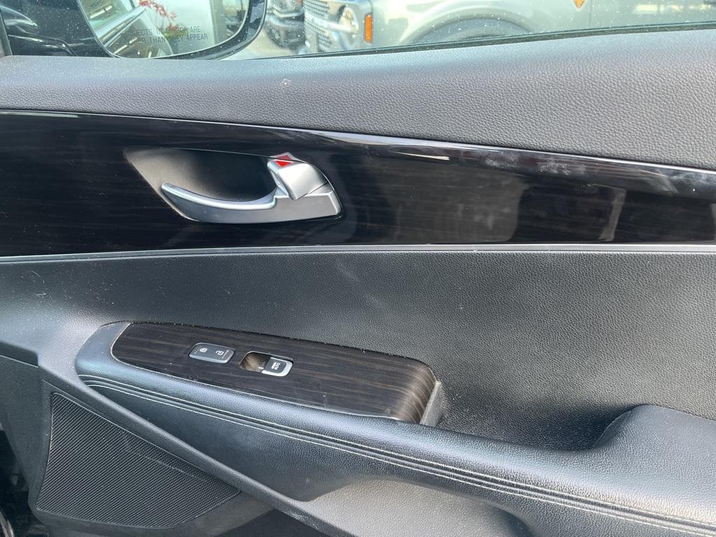 used 2020 Kia Sorento car, priced at $13,588