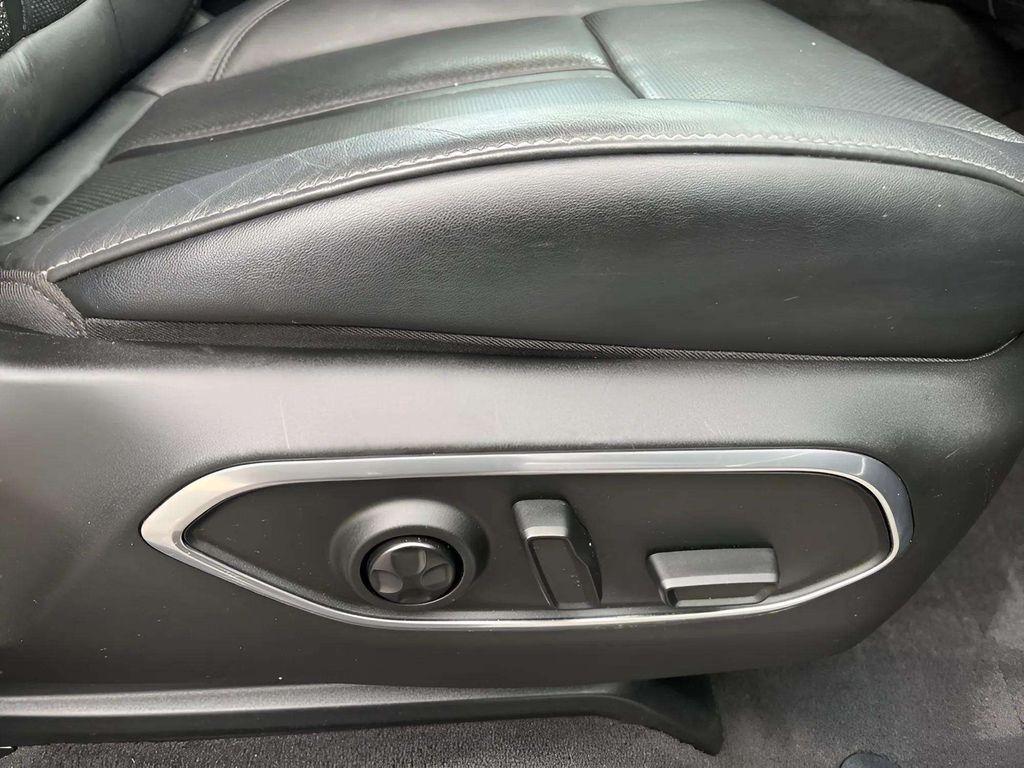 used 2022 Jeep Wagoneer car, priced at $38,373