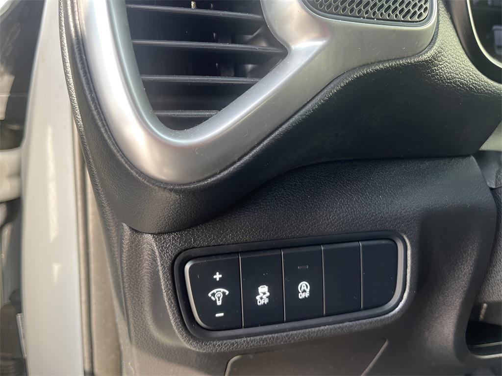 used 2023 Kia Soul car, priced at $14,488