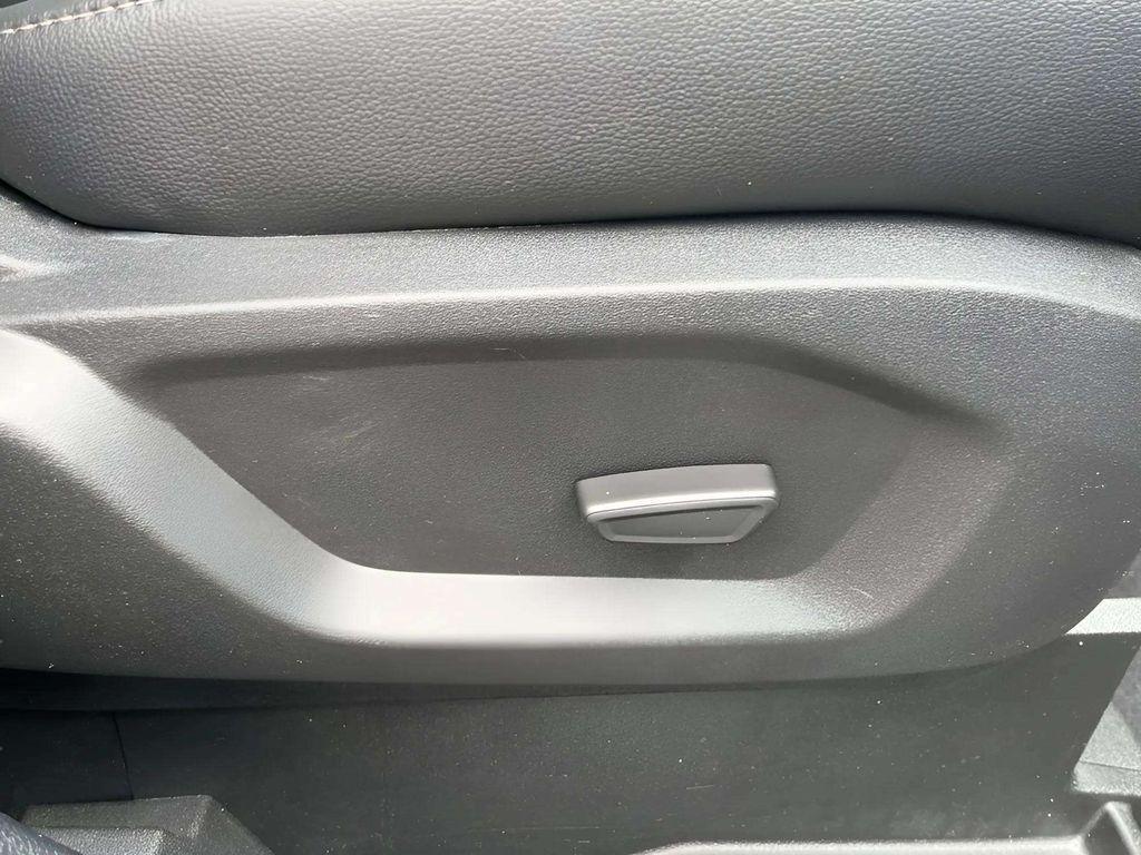 used 2022 Ford Edge car, priced at $24,860