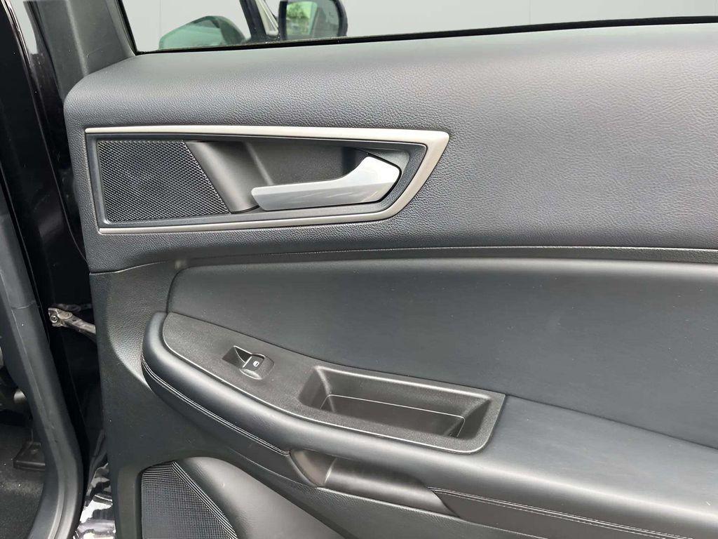 used 2022 Ford Edge car, priced at $24,860