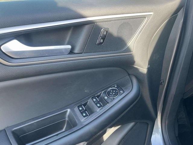 used 2023 Ford Edge car, priced at $24,588