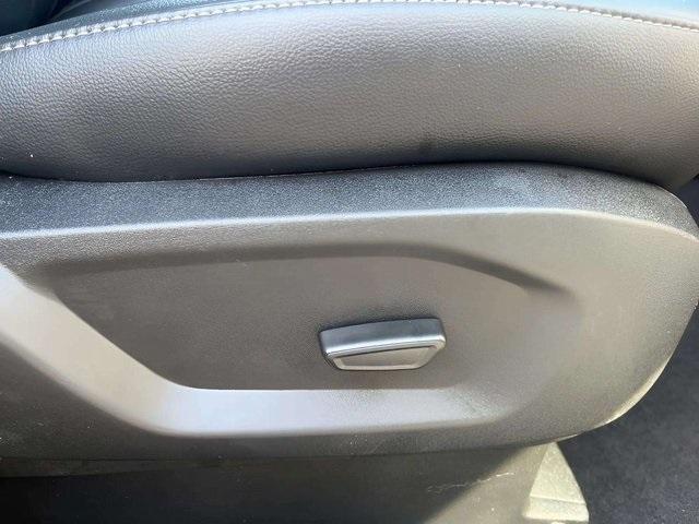 used 2023 Ford Edge car, priced at $24,588