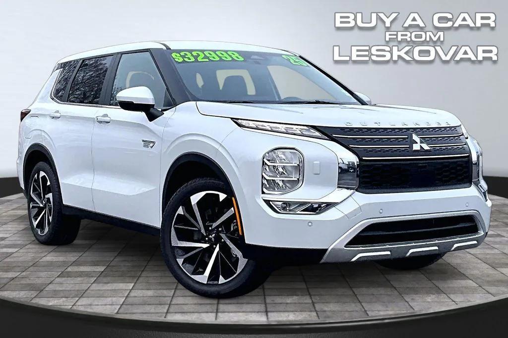 used 2025 Mitsubishi Outlander PHEV car, priced at $32,998