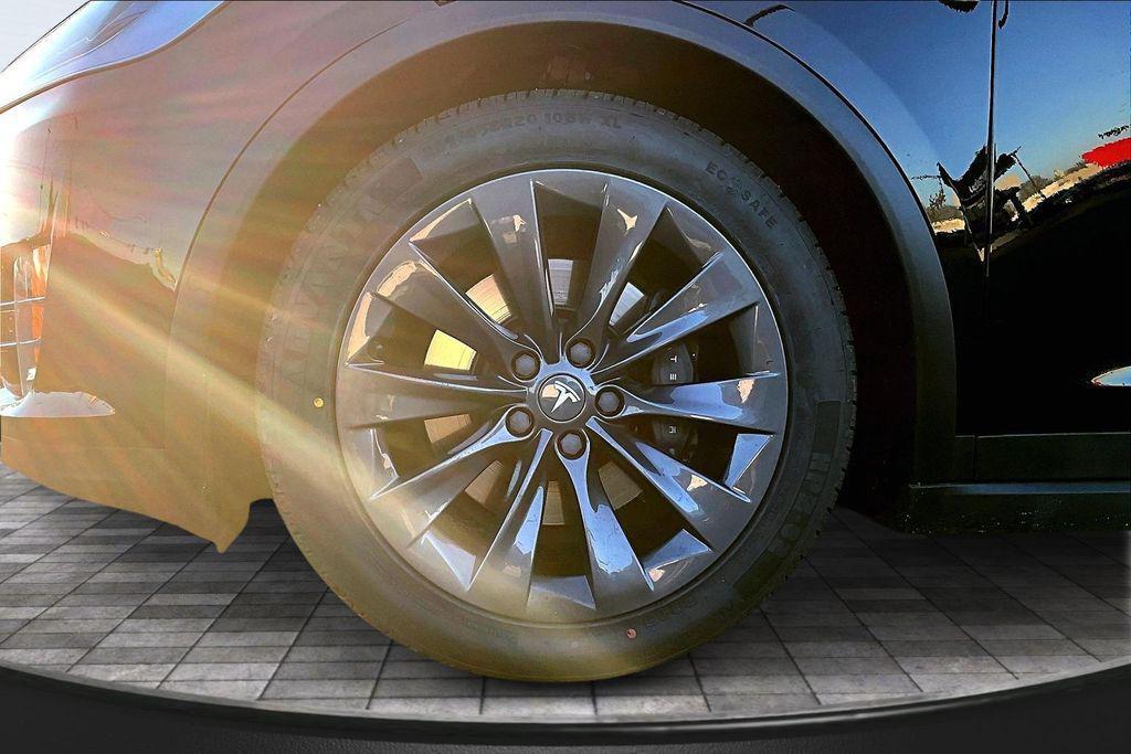 used 2019 Tesla Model X car, priced at $27,998